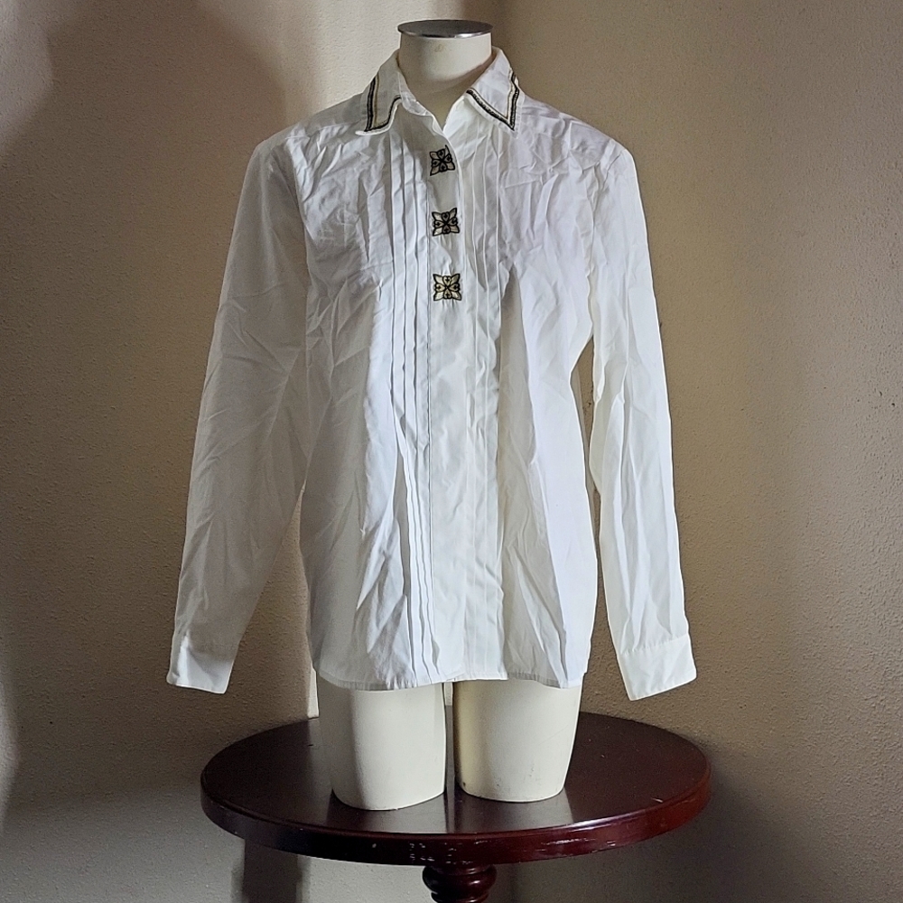 Kenneth Scott woman's button down. #2